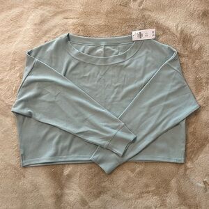 NWT Hollister top